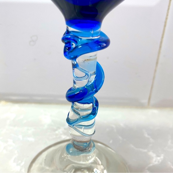 Hand Blown Iridescent Swirl Wine Glasse-Set of 4 - Picture 5 of 5